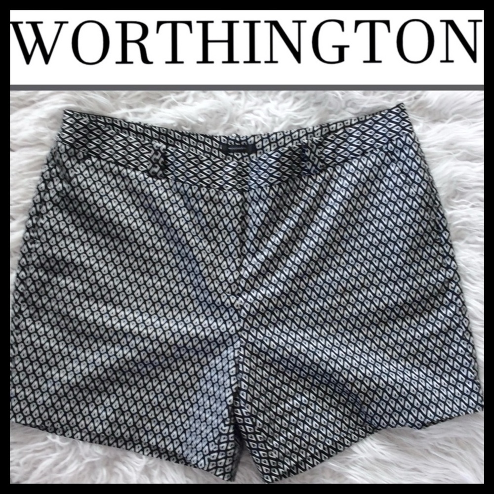 NWOT Worthington Geo Print Weekend Shorts